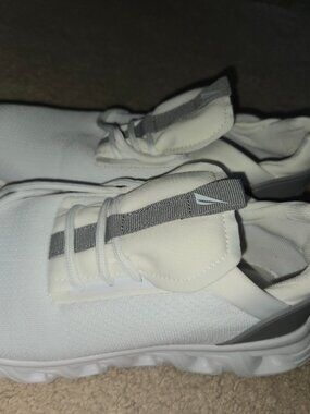 Nautica White Sneakers – Women’s Size 8 – Lightweight Casual Shoes